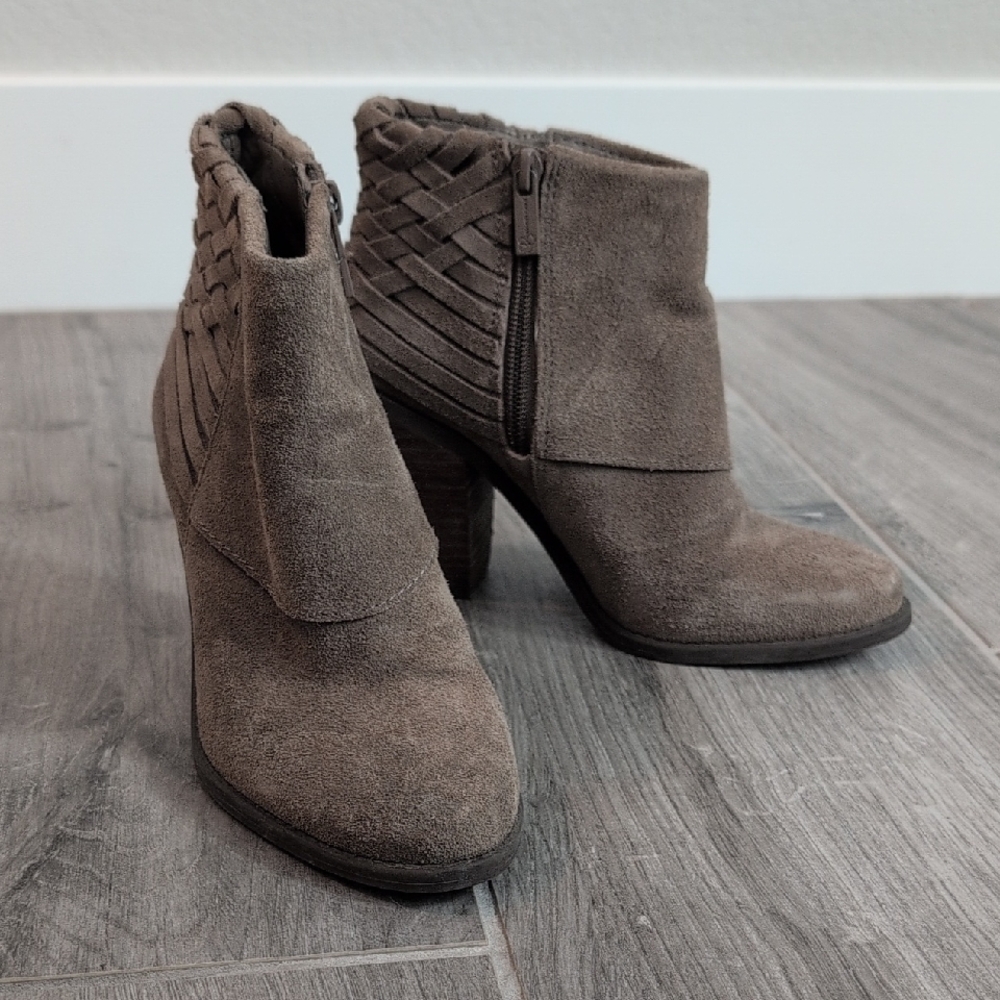 Jessica Simpson Women's Suede Ankle Boots